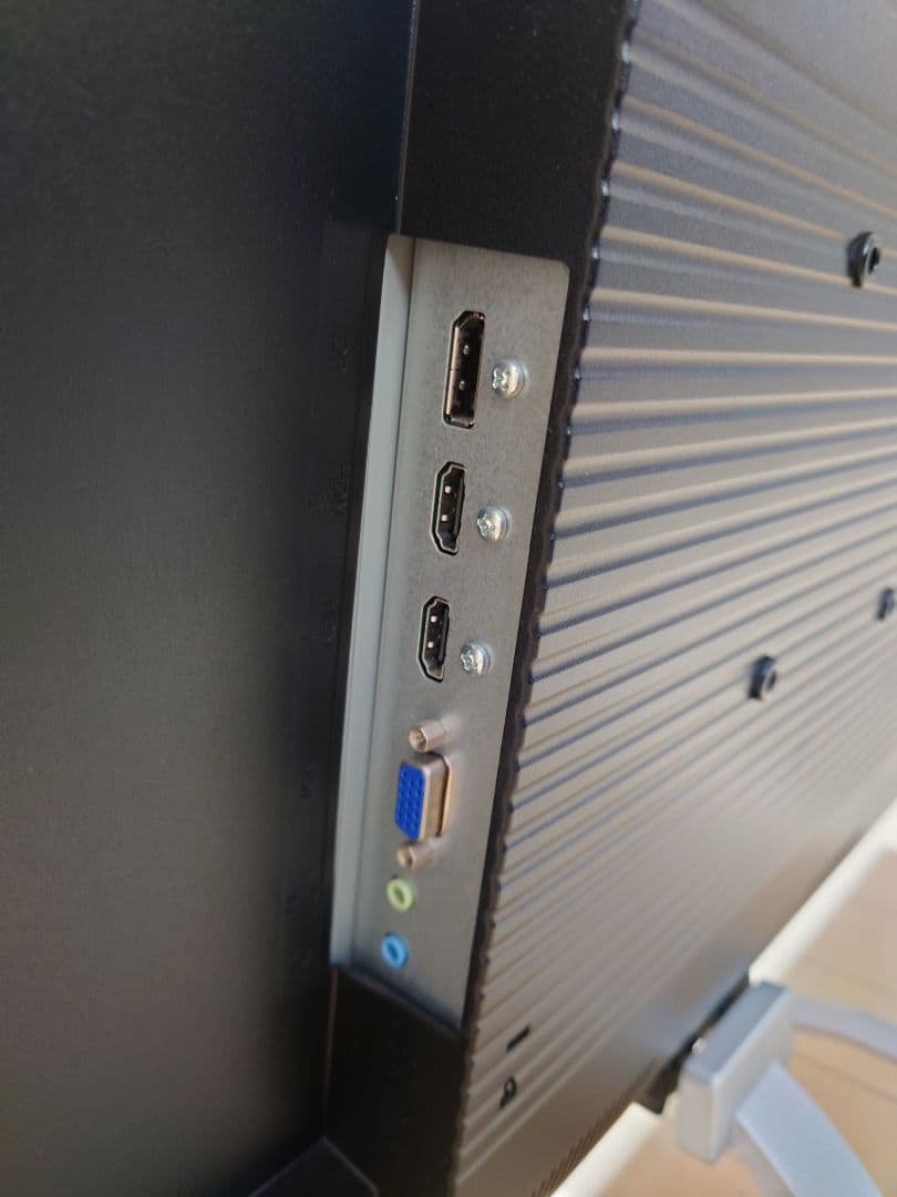 【極美品】IODATA 31.5インチ液晶モニター LCD-DF321XDB