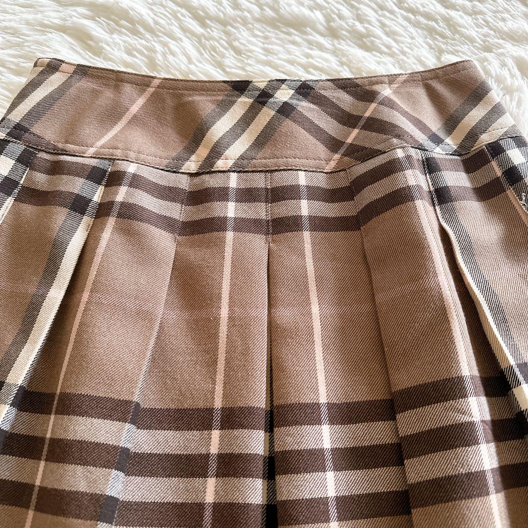 Burberry BLUE LAVEL バーバリー ノバチェック スカート