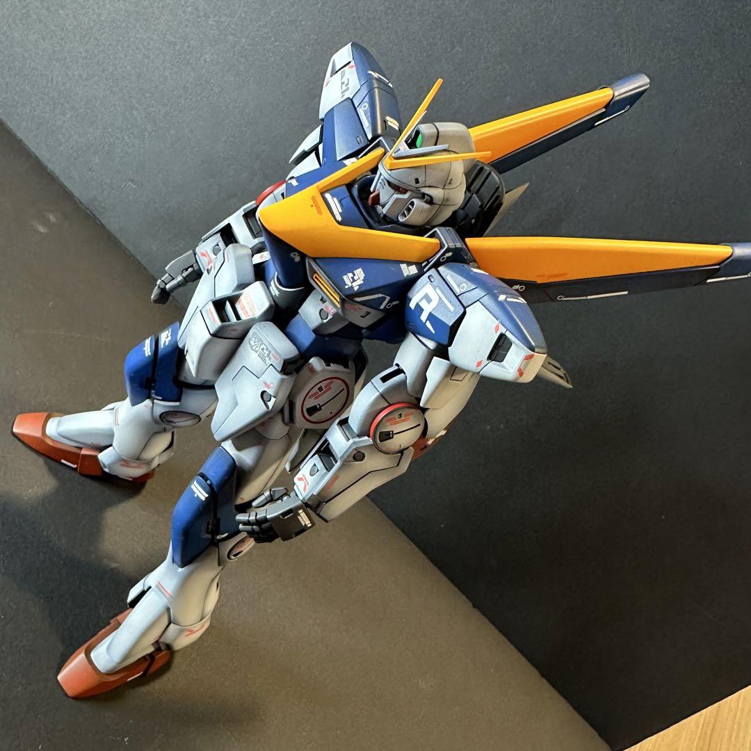 MG 1/100 V2ガンダム Ver.Ka塗装完成品