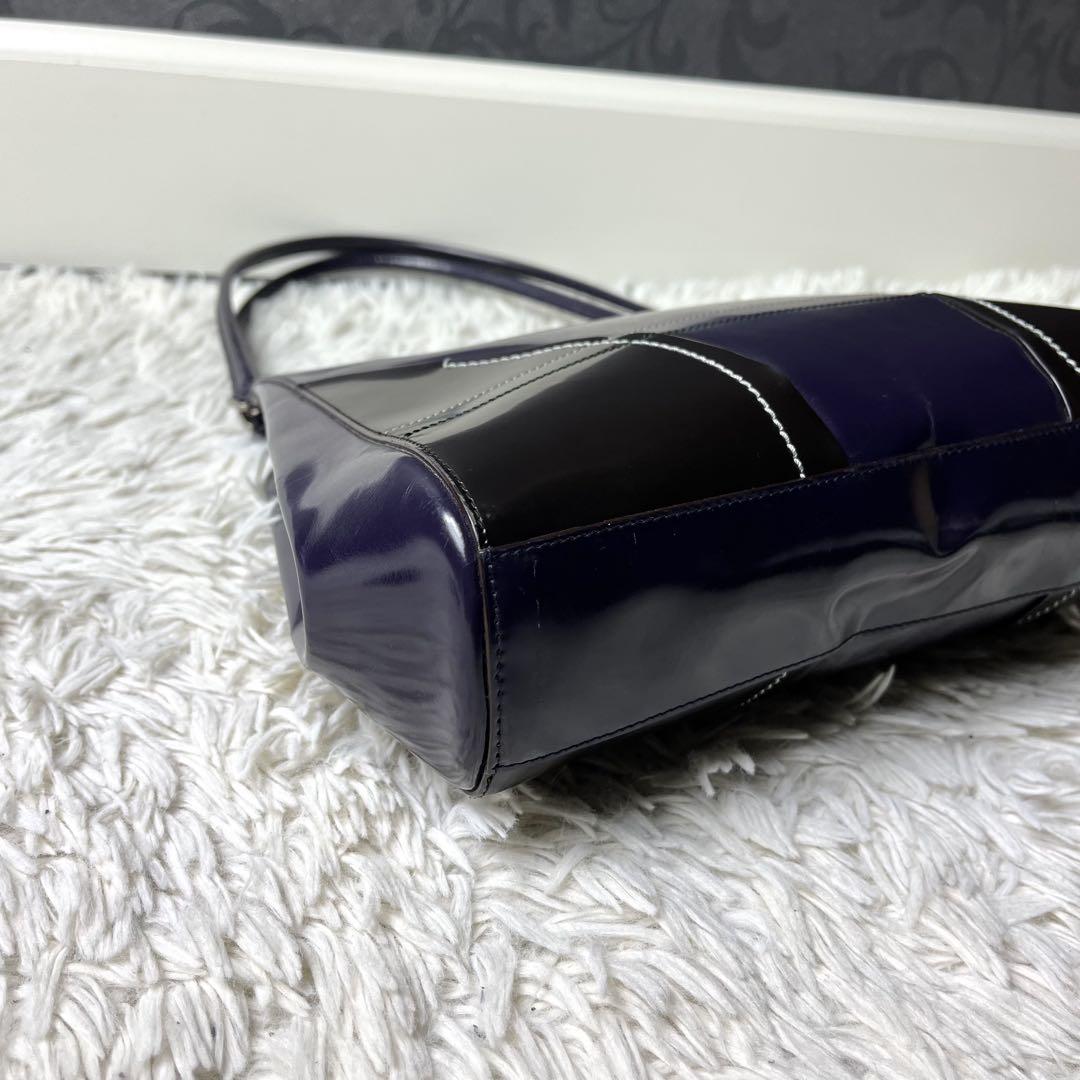 バッグ prada purple patent leather handbag y2k