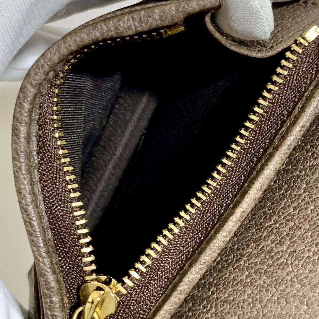 【GUCCI】  二つ折り財布 オフディア シェリーライン GGスプリーム