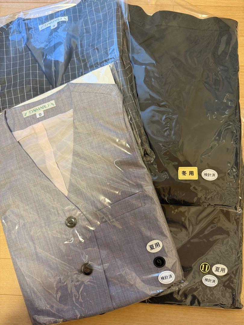 事務服　制服上下夏服冬服セット　オフィス、OL、スカート11号とベスト9号