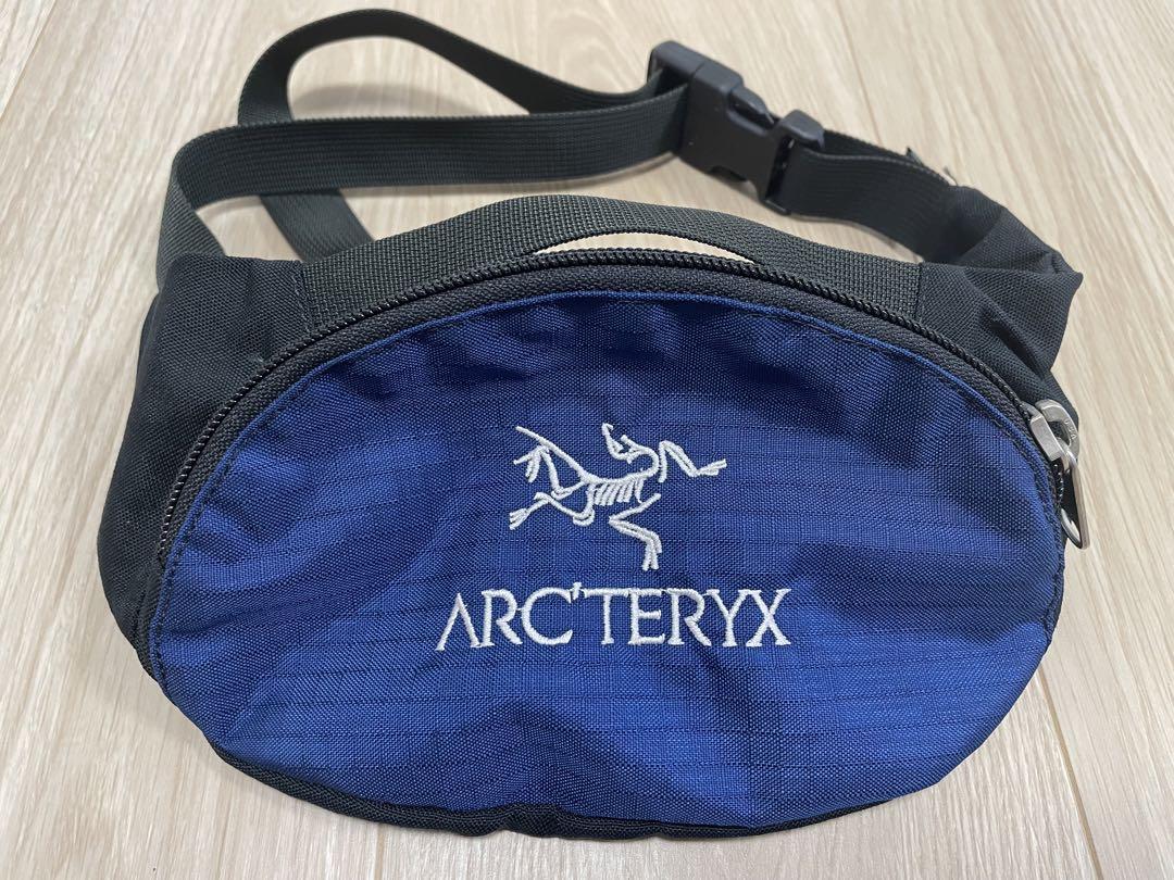 ①ARC'TERYX アークテリクス アーバンファニー ブルー（Inkspot）
