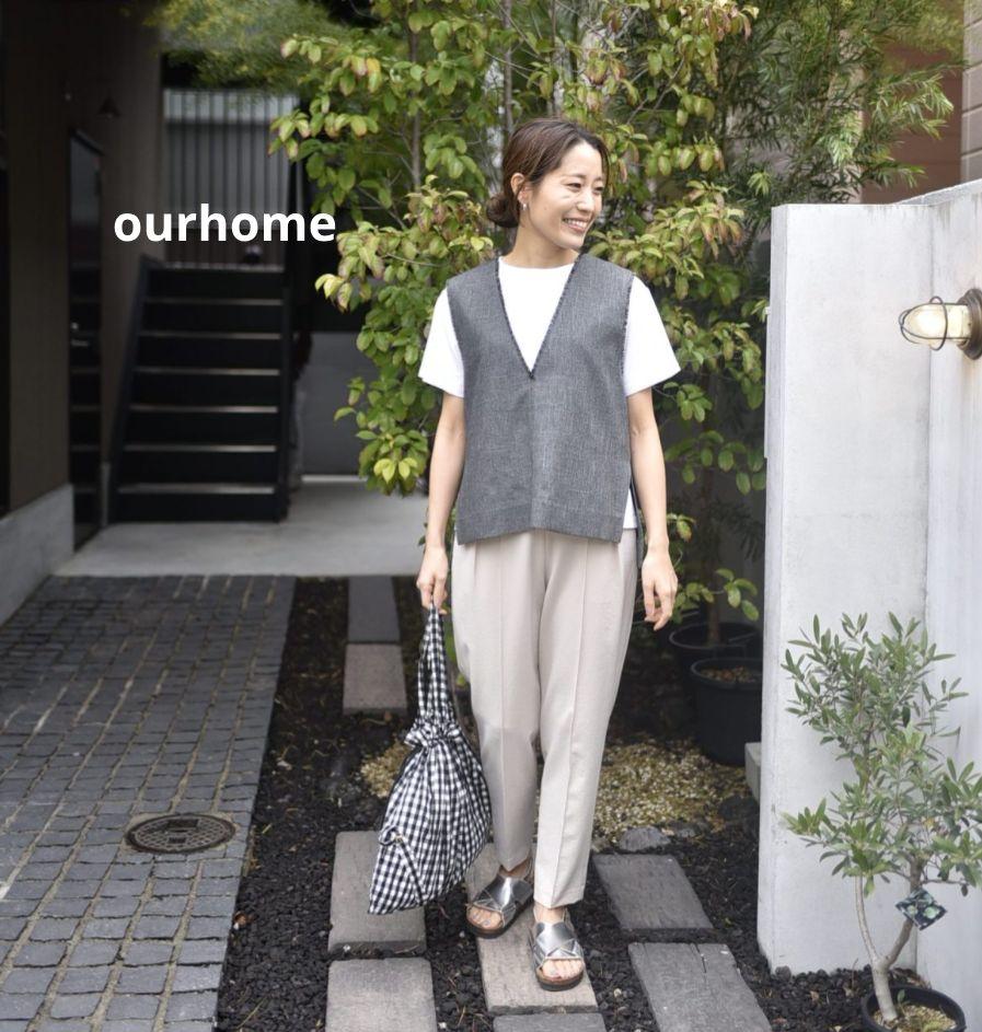 【美品】our 脚がきれいに見えるピンタックパンツ（ピンクベージュ）