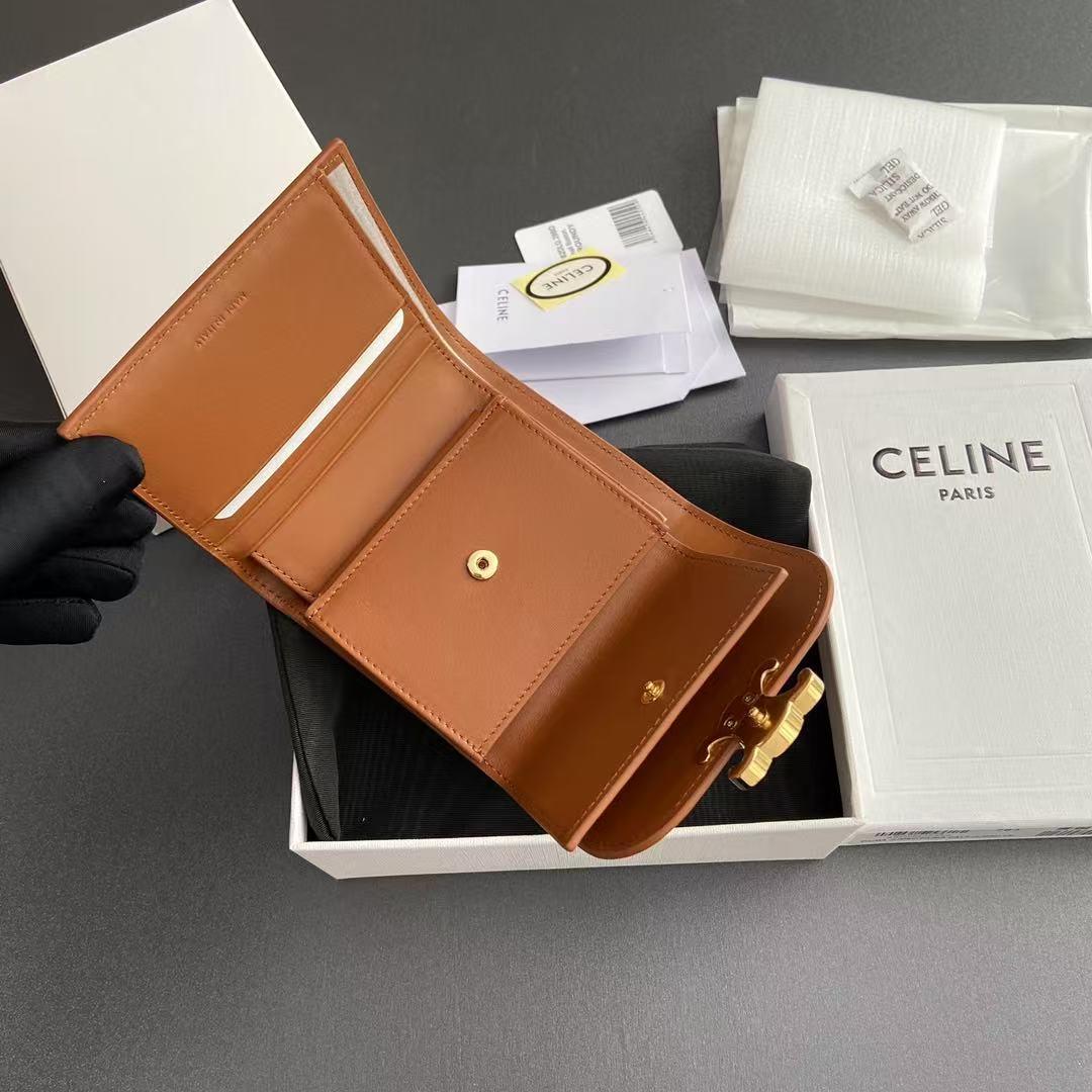 CELINE 三つ折り財布 ブラウン CELINE セリーヌ トリオンフ ブラウン 3つ折り財布 レディース