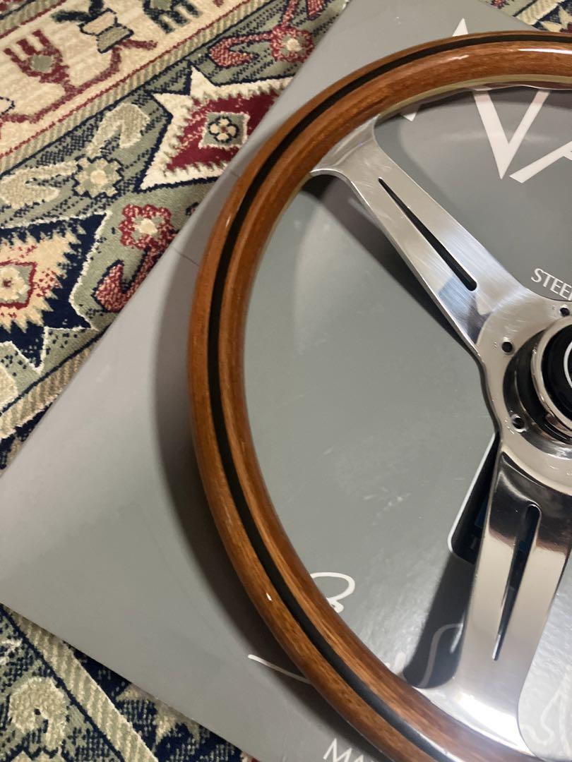 ナルディ NARDI 正規品 36パイ クラシック ウッド ステアリング 極美品