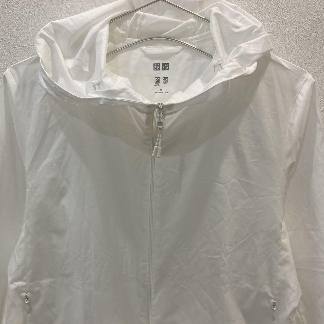 美品✨【UNIQLO】 ユニクロ ホワイト ナイロンジャケット フード付き