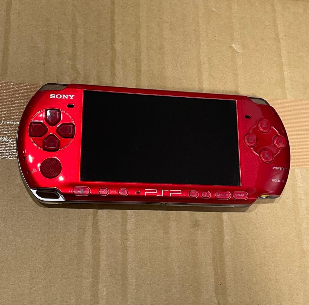 PSP 3000 レッド 動作品目立った傷や汚れなし