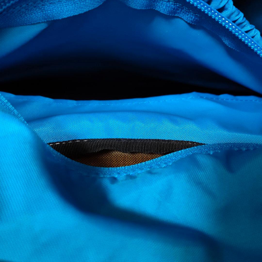 アークテリクス ミストラル8 MISTRAL カーキ 廃盤品