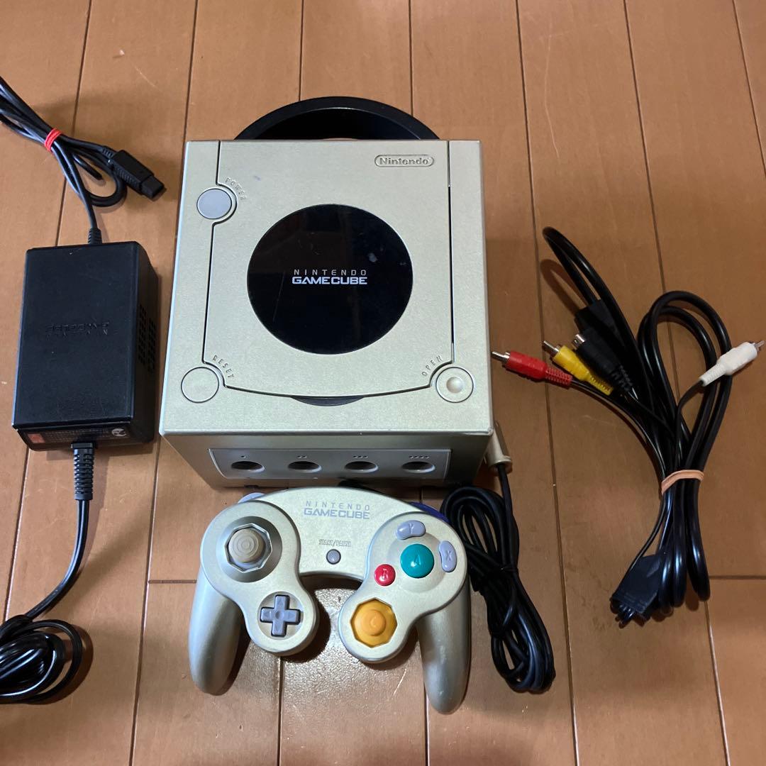 Nintendo ゲームキューブ　限定カラー　ゴールド　本体