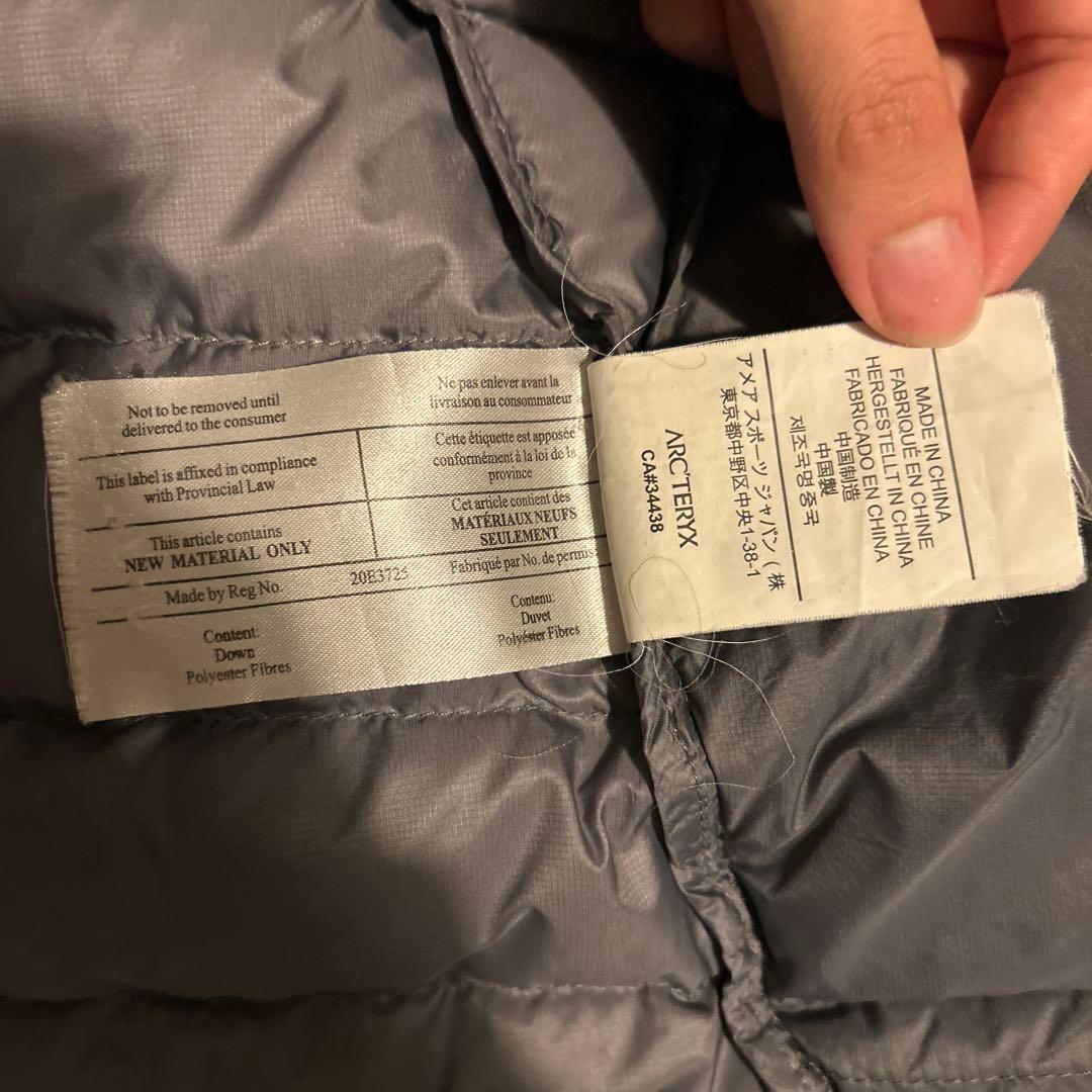 フーディー ダウンジャケット