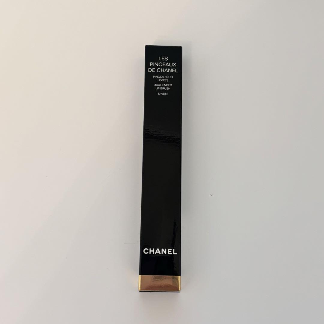 CHANEL シャネル パンソー デュオ レーヴル N°300