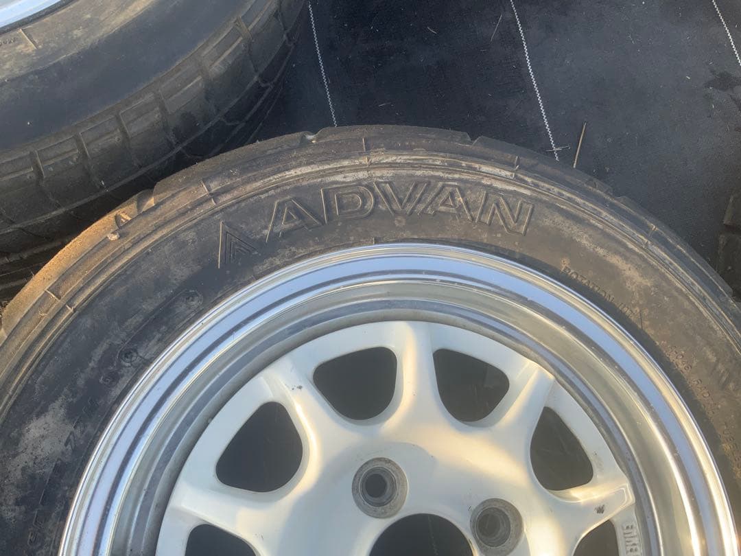 4穴 5j傷や汚れあり