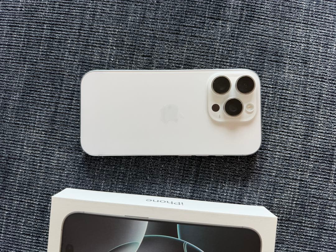 iPhone 16 Pro 256GB ホワイト 本体＋care支払済