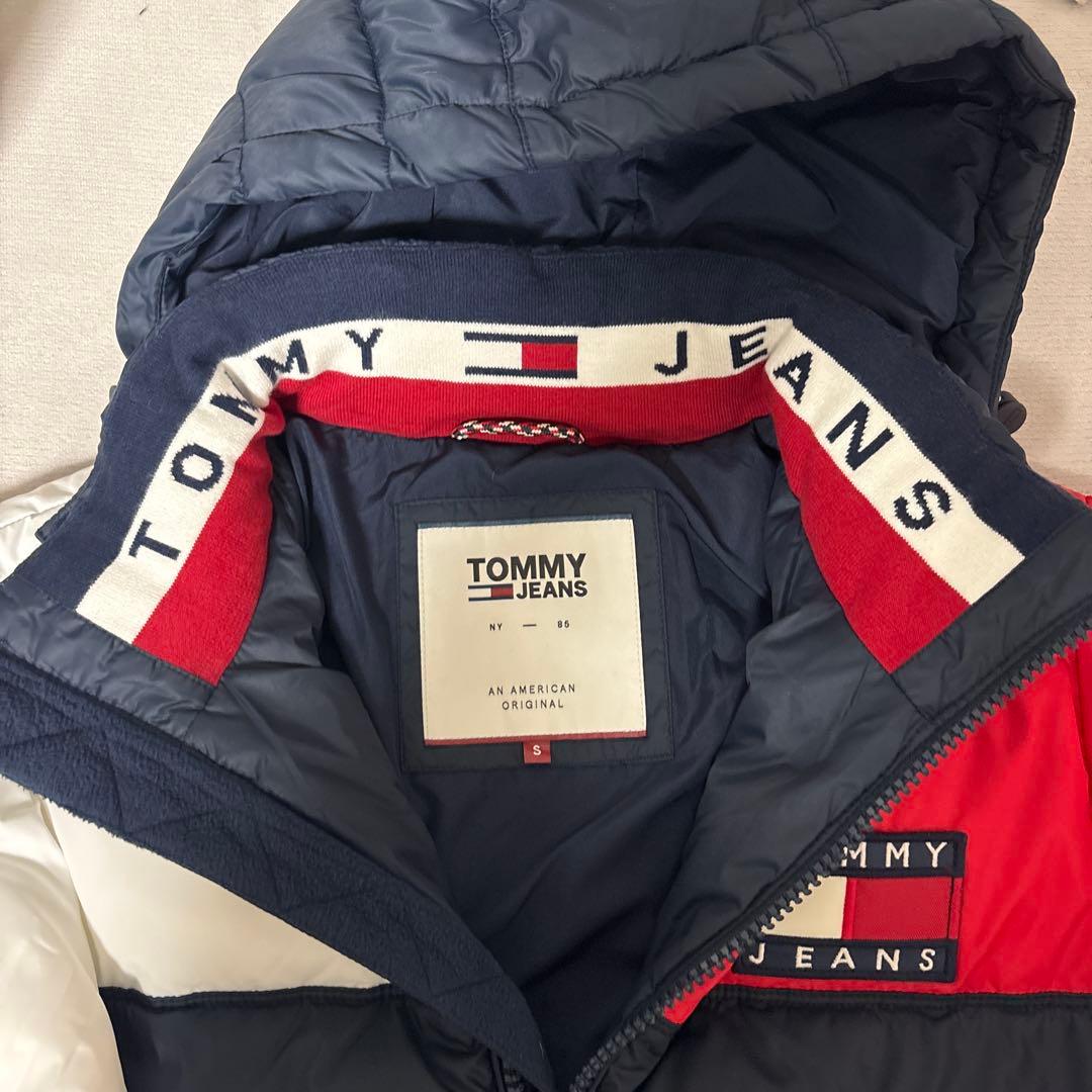 TOMMY JEANS ブロック ダウンジャケット SS Tommy Jeans MERCADOAVALIA_COM_BR