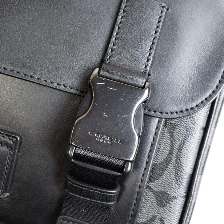 コーチ COACH メンズ ☆ シグネチャー ショルダーバッグ PVC レザー