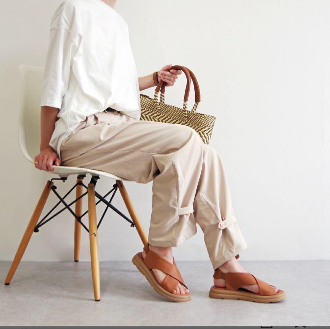 レザーサンダル