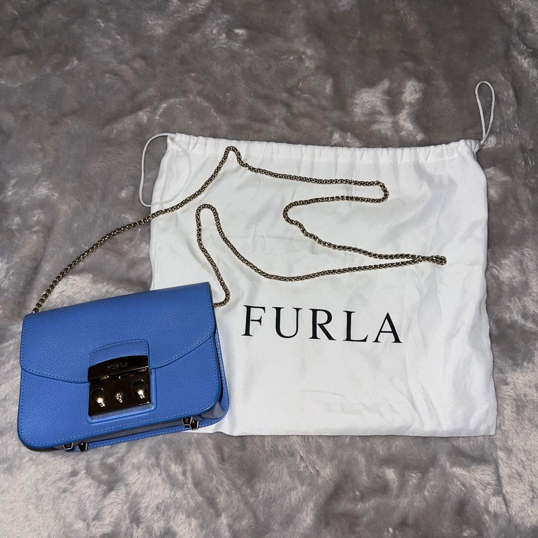 美品　FURLAミニショルダーバッグ