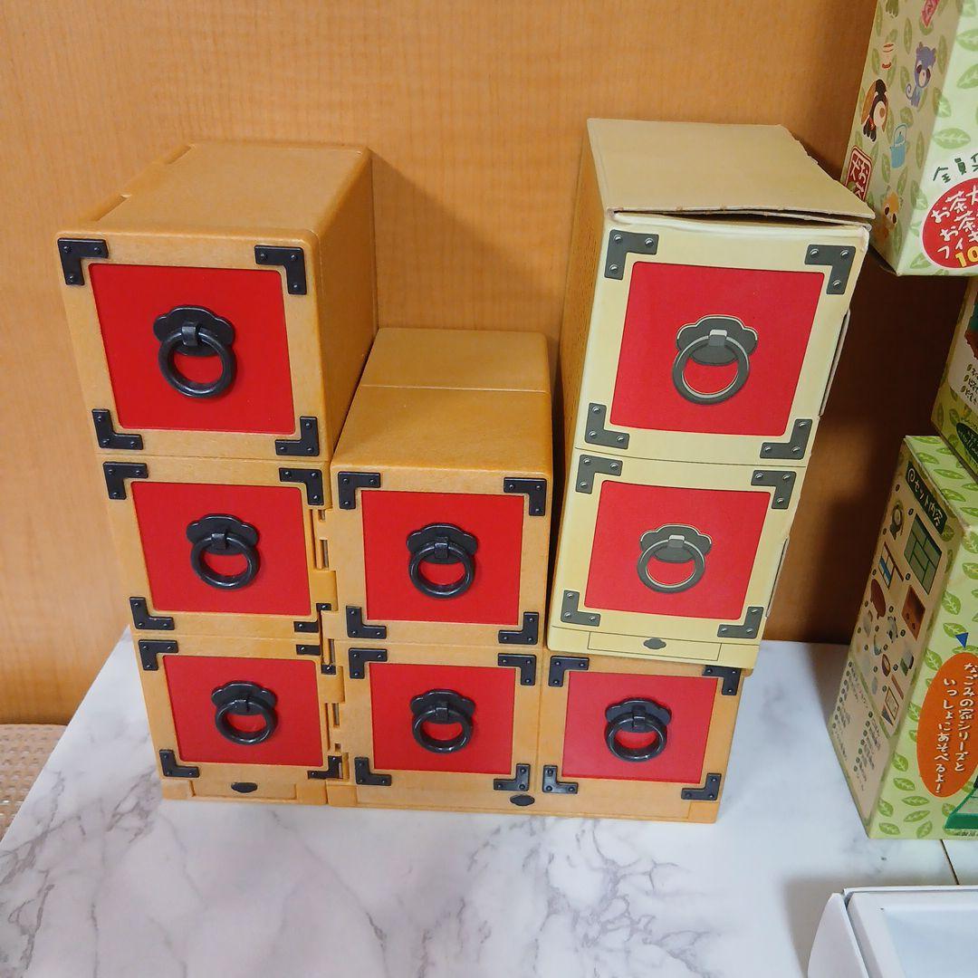 お茶犬のなかまたち ちゃぶ台でごはん たんすの小部屋 湯のみ小部屋 階段たんすの目立った傷や汚れなし YUZUMIYA_COM