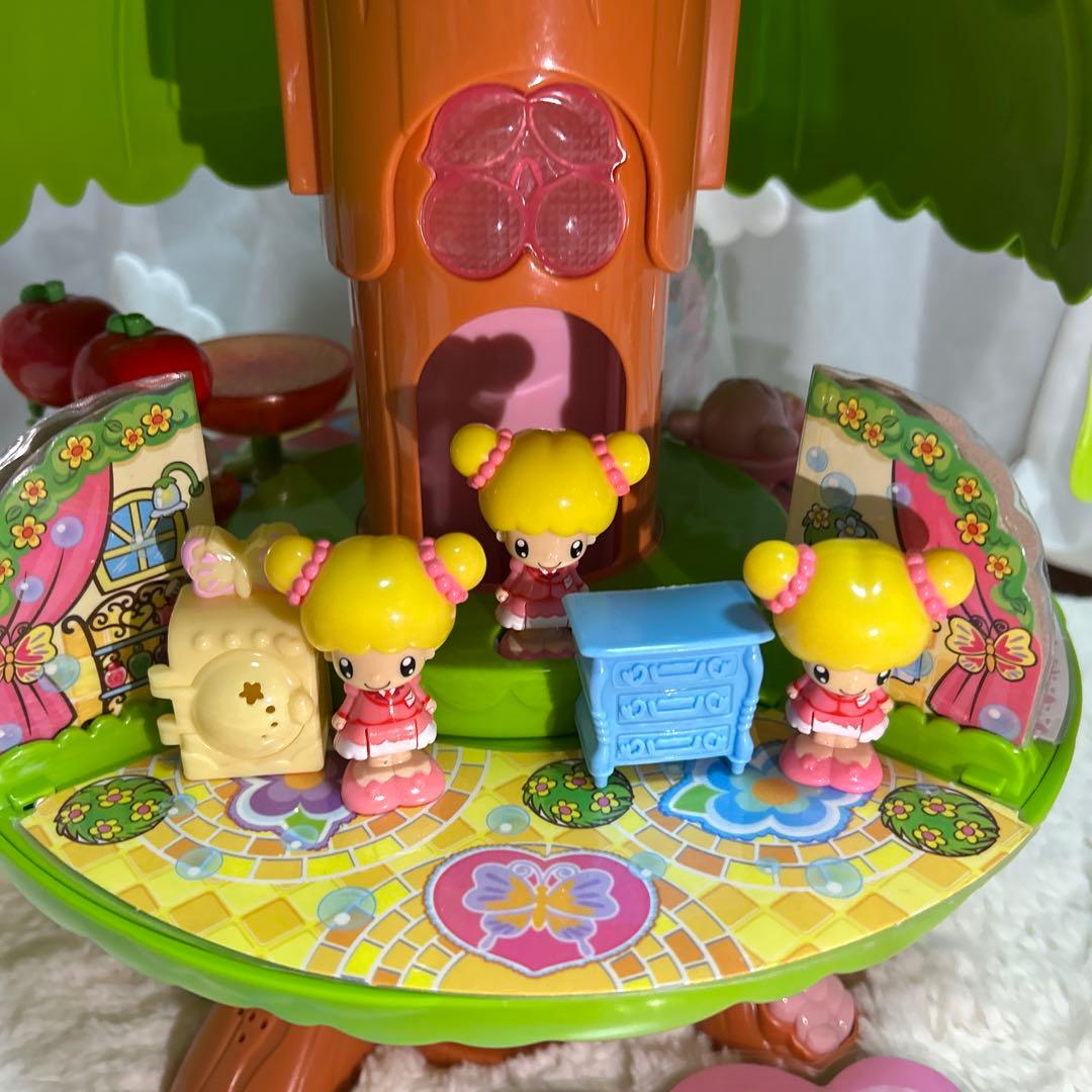 確認用　こえだちゃんと木のおうち　　キティちゃん　ミニ こえだちゃん キティちゃん ツリーハウス おもちゃセット - メルカリ