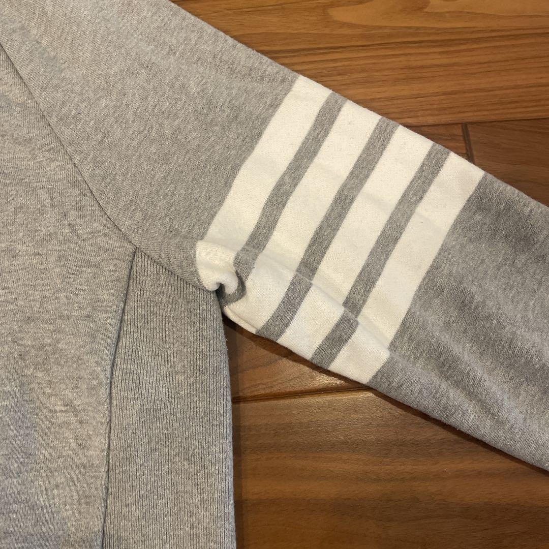THOM BROWNE グレー パーカー - メルカリ