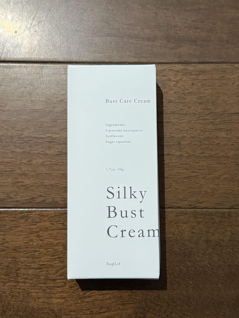 Silky Bust Cream 50g バストケアクリーム - メルカリ