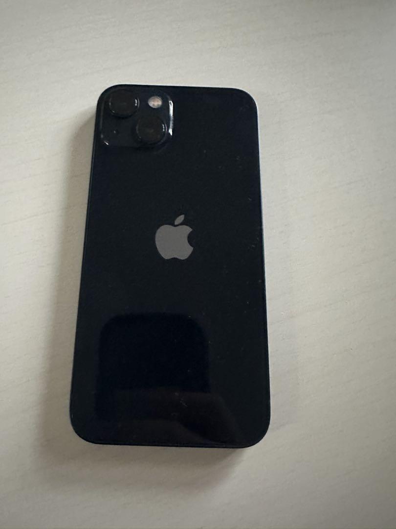 Apple iPhone 13 ブラック