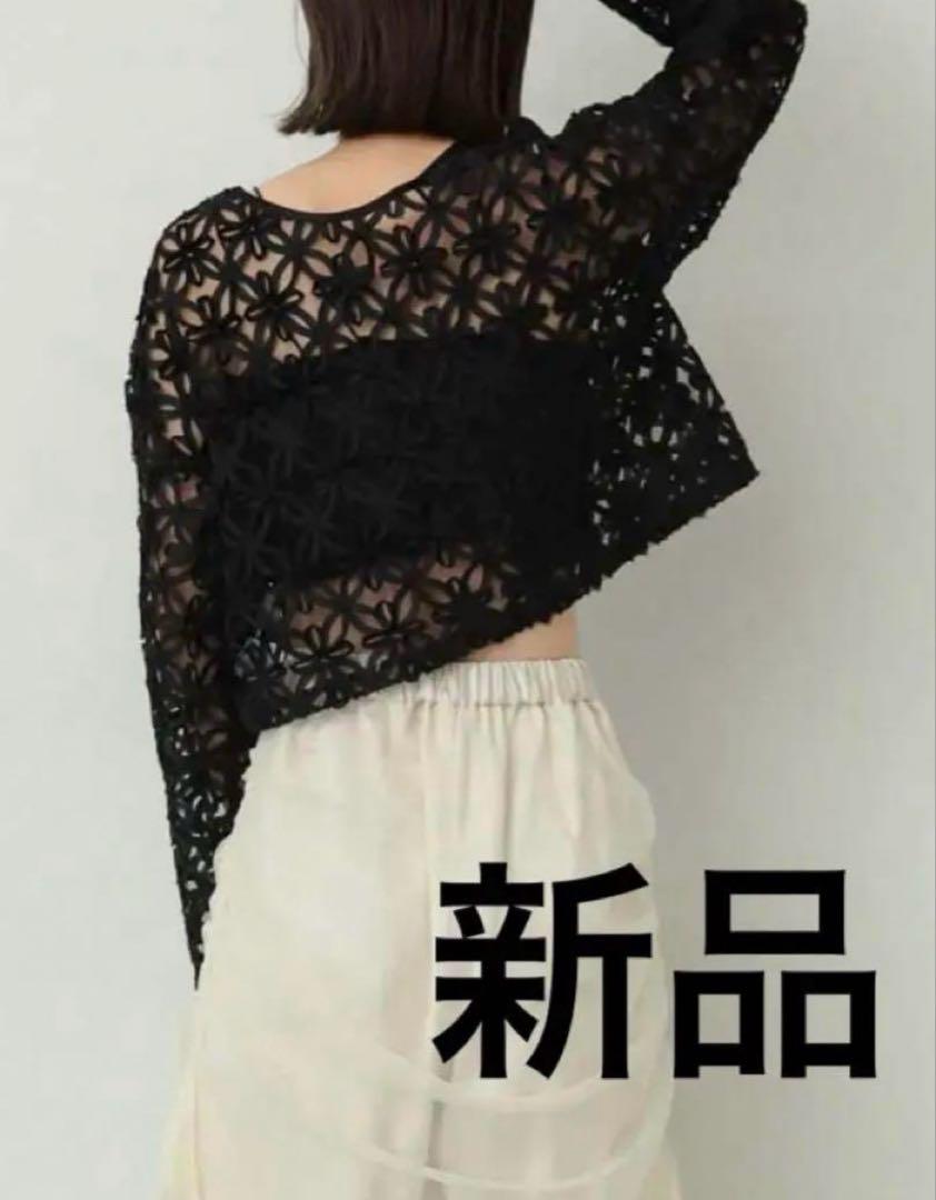 SENSE OF PLACE トップス
