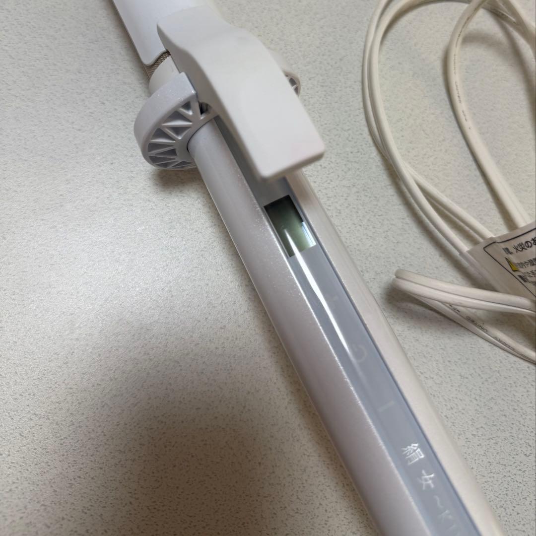 認識の高い 絹女 カールヘアアイロン 32mmやや傷や汚れあり 一流の素材、完璧な品質!