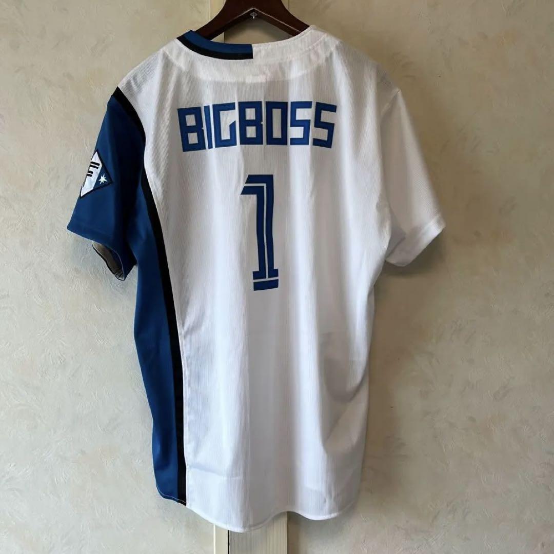FIGHTERS BIGBOSS ユニフォーム 1番