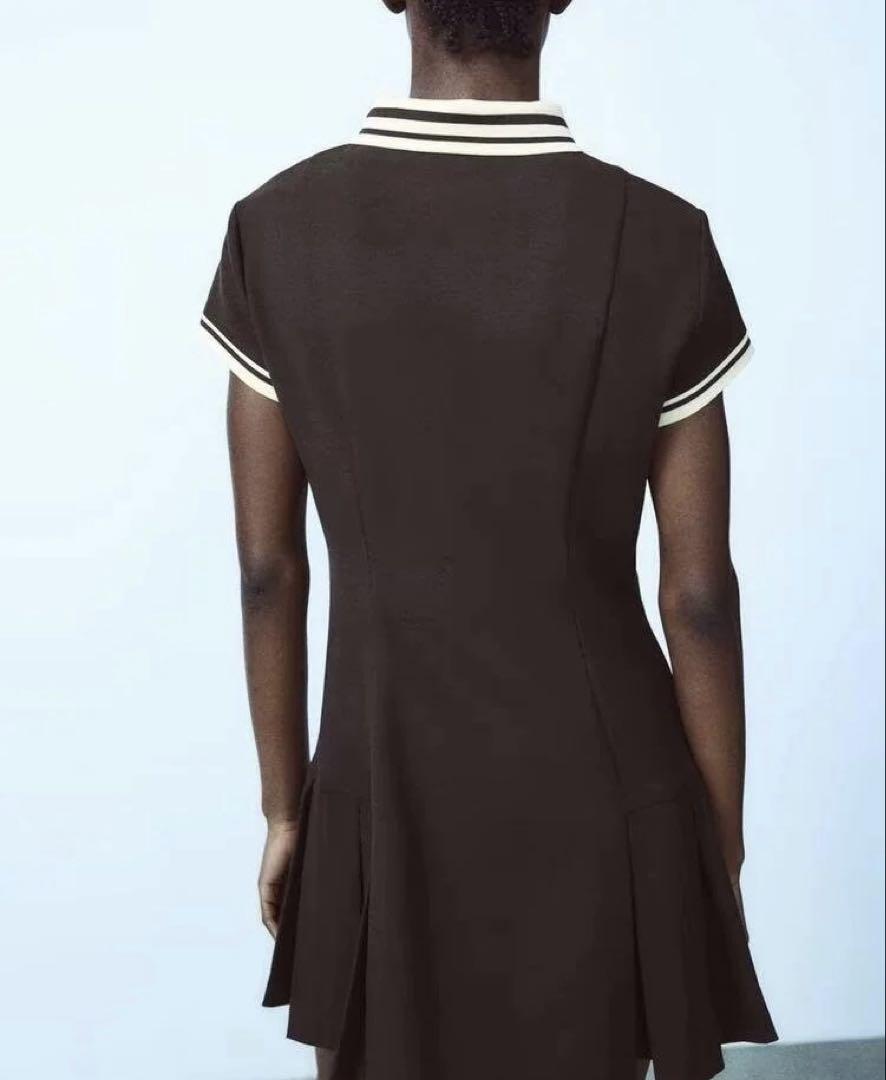 ZARA コントラストリブ編みプリーツワンピース ダークブラウン ZARA コントラストリブ編みプリーツワンピース ダークブラウン