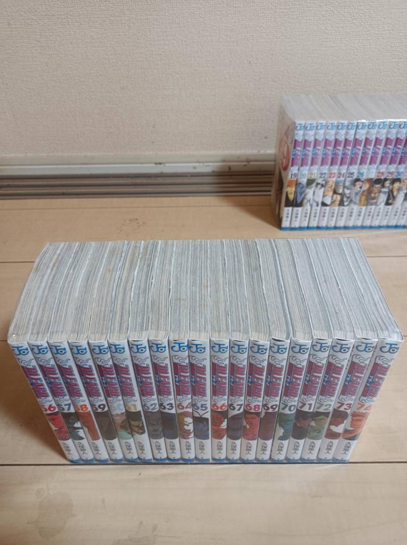 美品 初版 多数 即納 BLEACH ブリーチ 全巻 全巻セット 送料無料