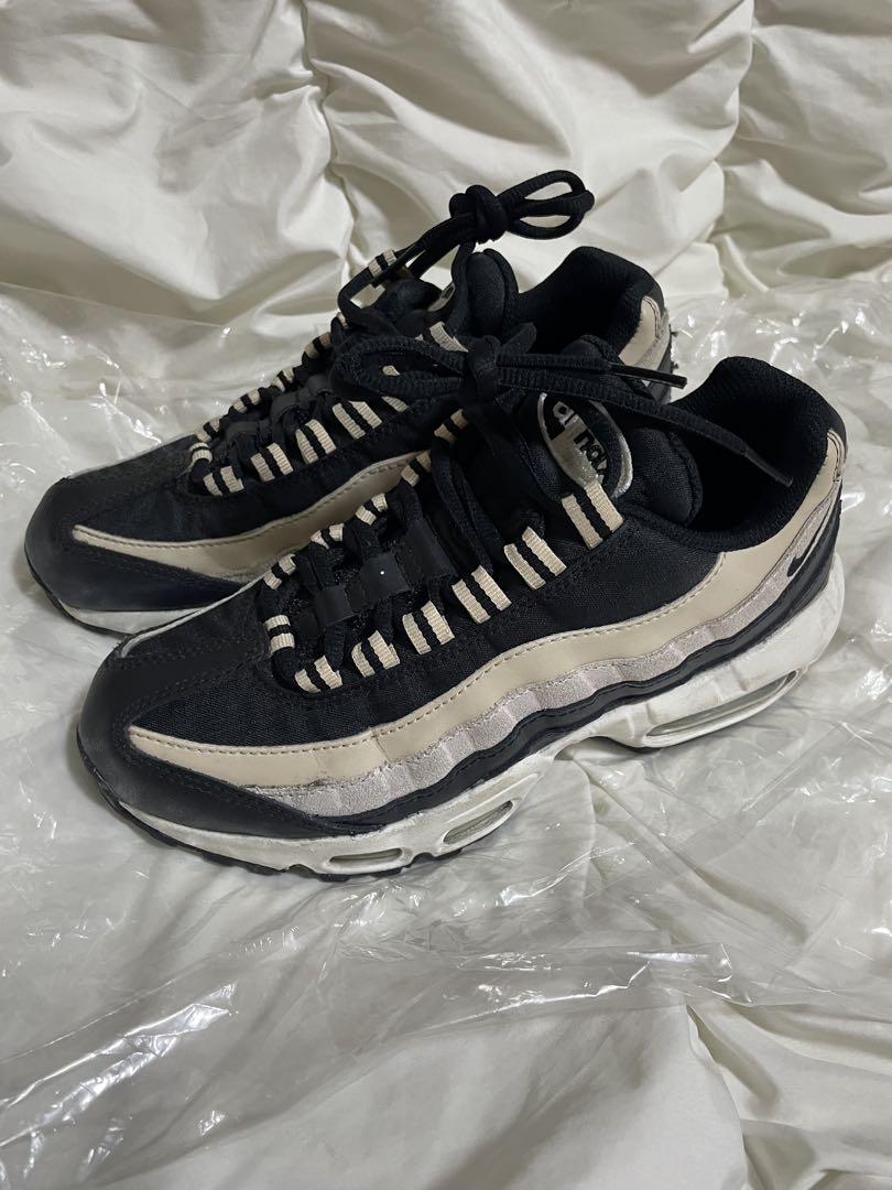 希少【NIKE】 ナイキ エアマックス95 ブラック シャンパン パールホワイト