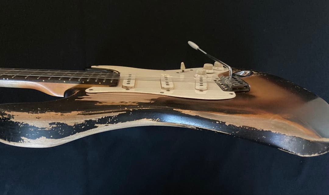 12ストラトキャスタータイプ