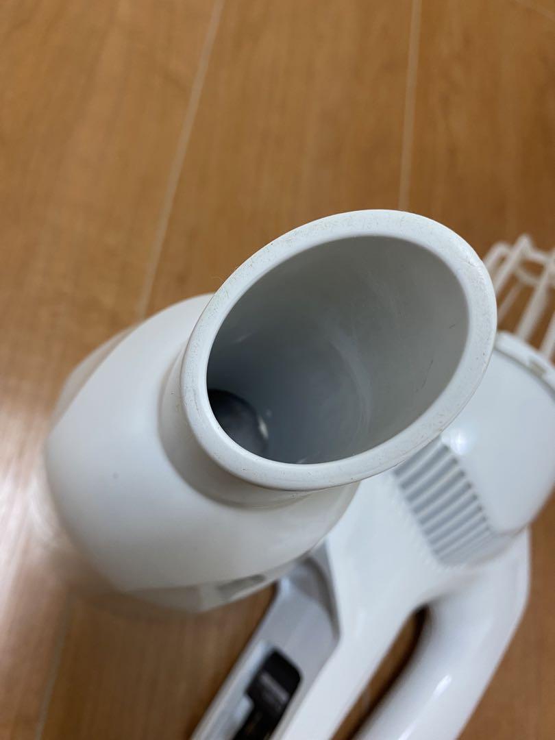 マキタ掃除機　充電式クリーナ　CL108FD