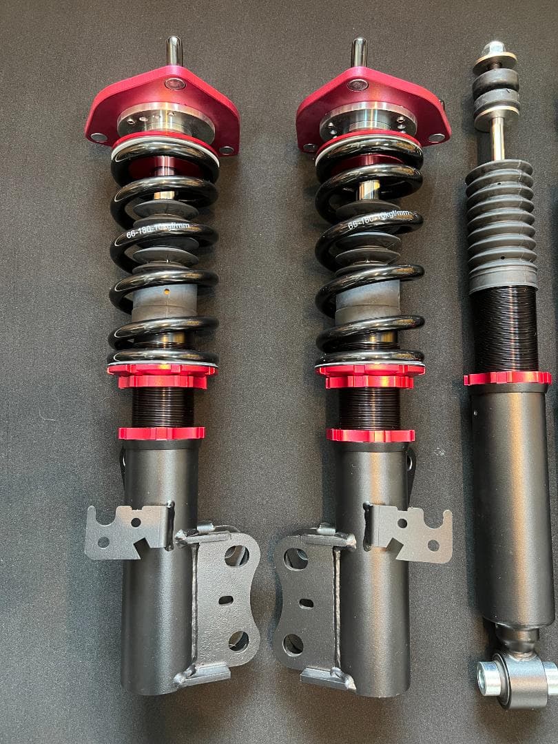 キャンバー調整付減衰力36段調整式フルタップ車高調