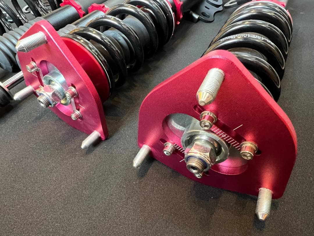 キャンバー調整付減衰力36段調整式フルタップ車高調