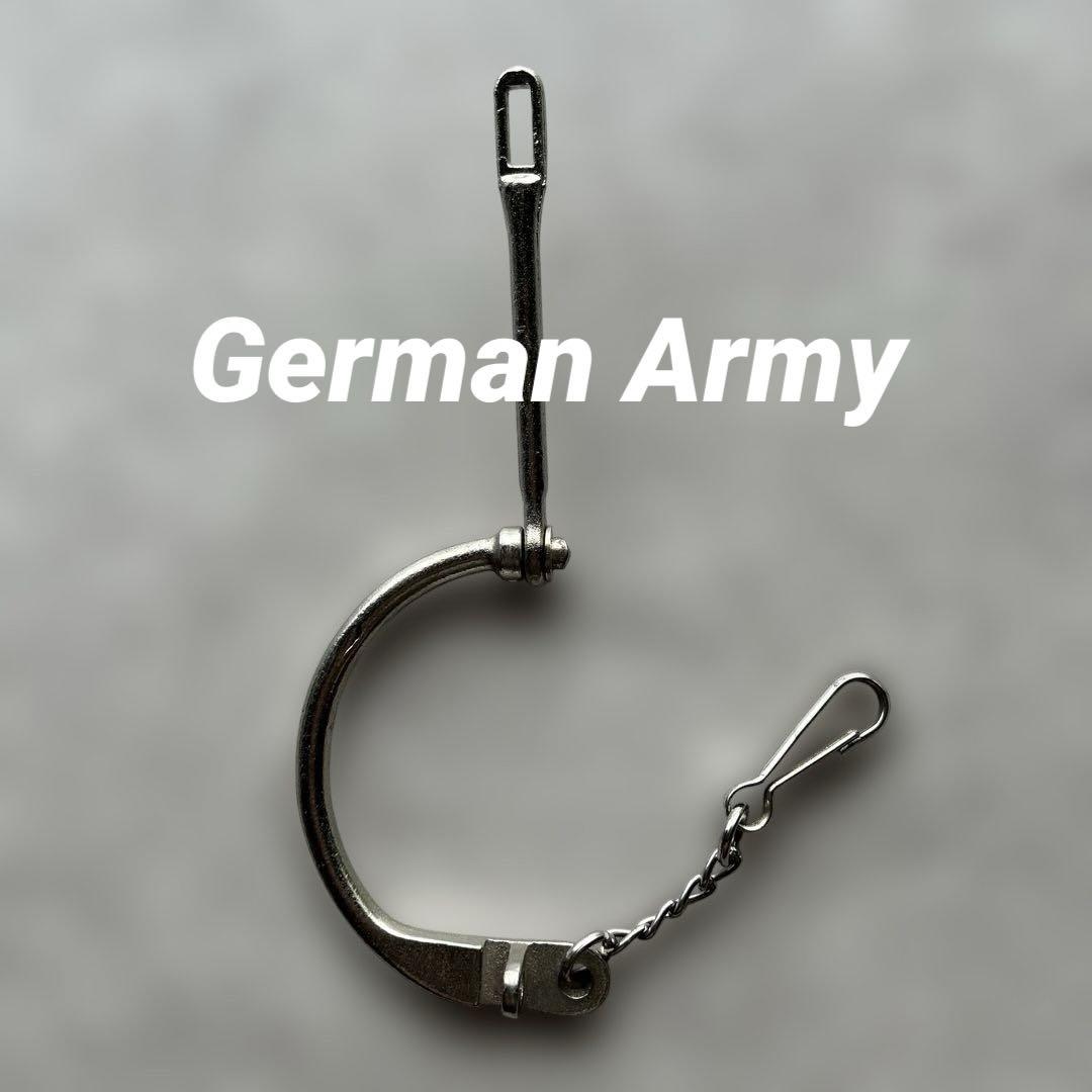 ドイツ軍放出品　Dリング　カラビナ　キーリング　デッドストック 6個 新品 ドイツ軍放出品 Dリング カラビナ キーリング Dカン デッド