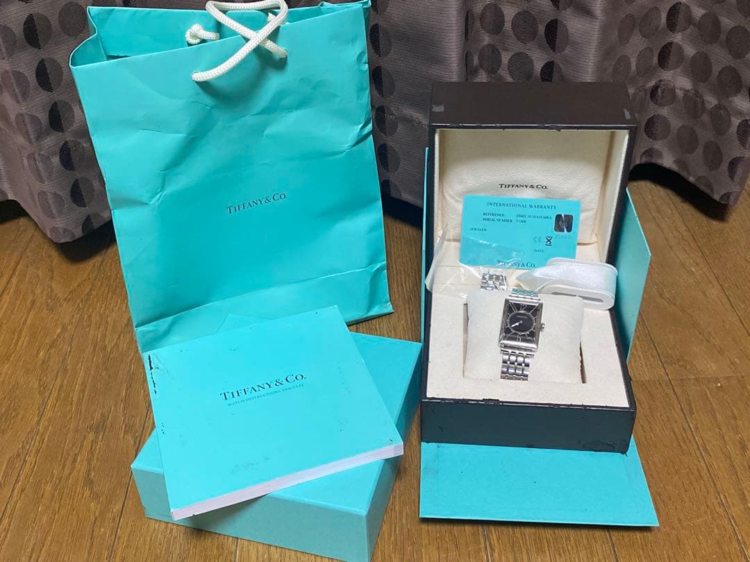 クォーツ腕時計TIFFANY