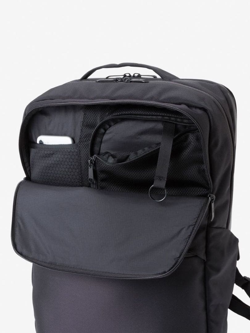 THE NORTH FACE シャトルデイパック 24L NM82329 THE NORTH FACE シャトルデイパック 24L NM82329