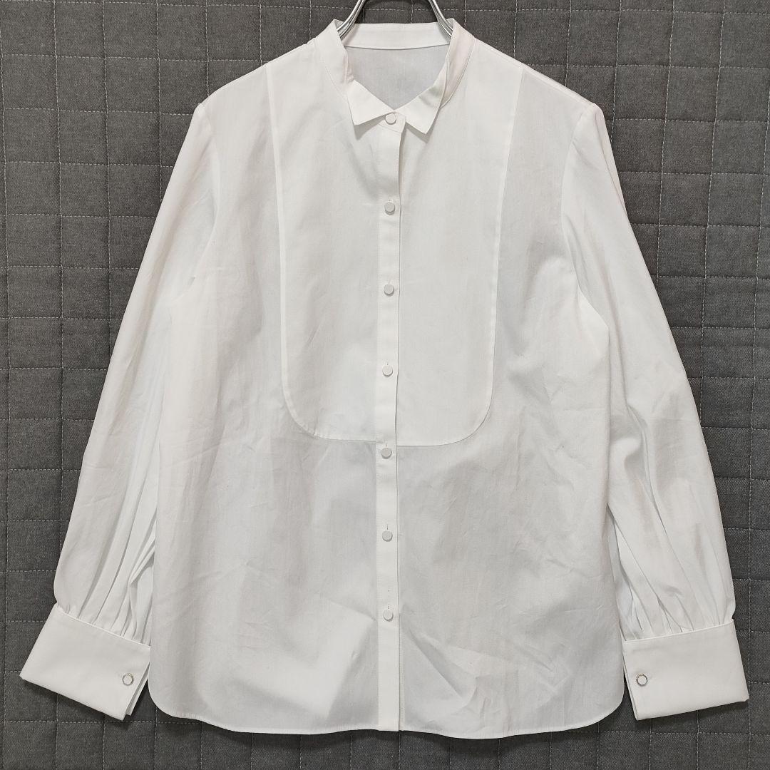 新品✨23年 エッセンスオブアナイ ブラウス 白 カフス付き