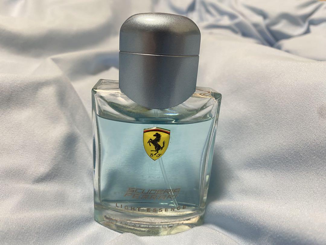 フェラーリ Light Essence 香水 75ml
