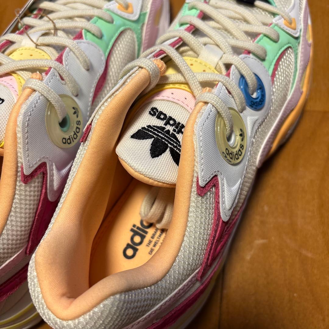 新品限定レディースモデル！アディダスアスター28cm/マルチカラーASTIR