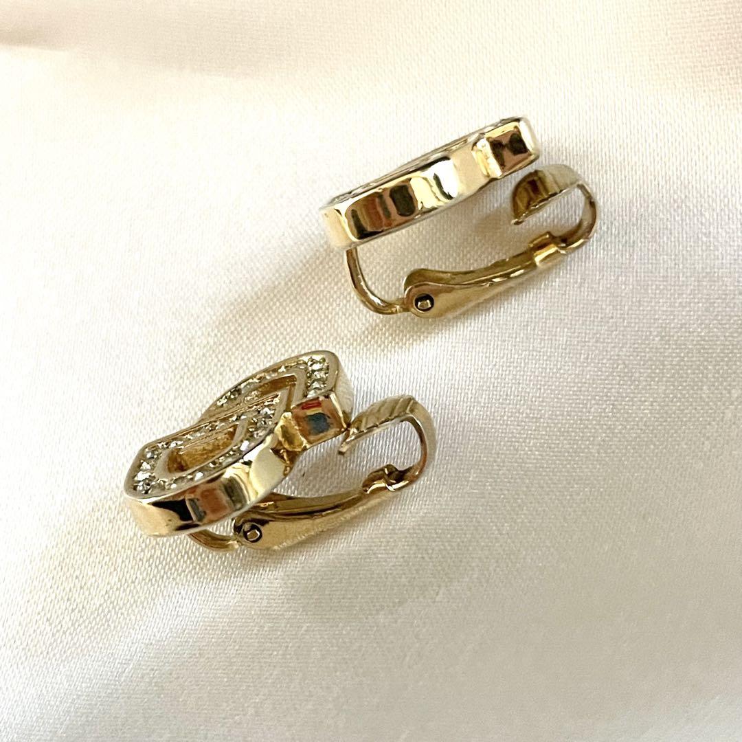 Dior CDロゴ