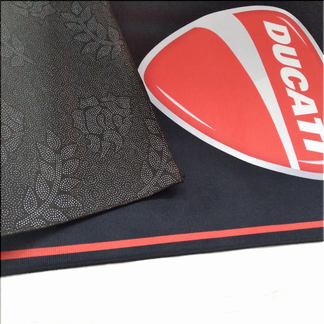 ドゥカティ（Ducati）★メンテナンスマット/200×58ｃｍ/滑り止め付 ドゥカティ（Ducati）☆メンテナンスマット/200×58cm/滑り止め