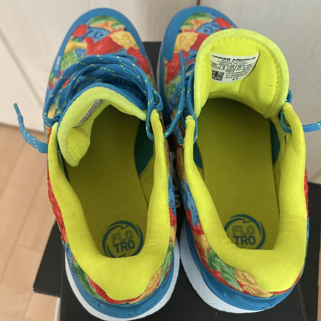 シューズ(男性用) UNDER ARMOUR CURRY1 LOW FLOTRO