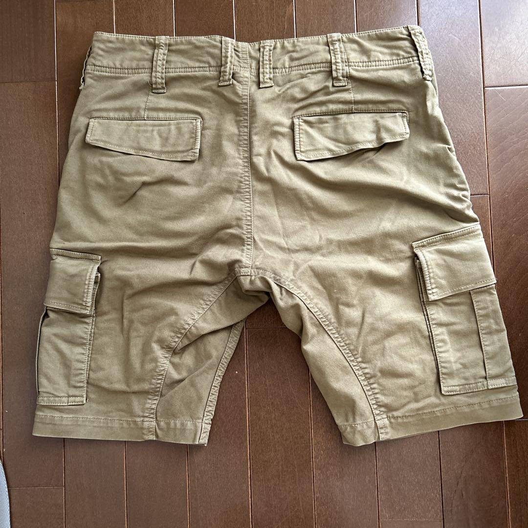 【美品】TMT カーゴショートパンツ　【カーキ】
