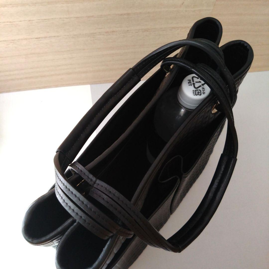 極美品　Anya Hindmarch　 スクエアキルティング トートバッグ