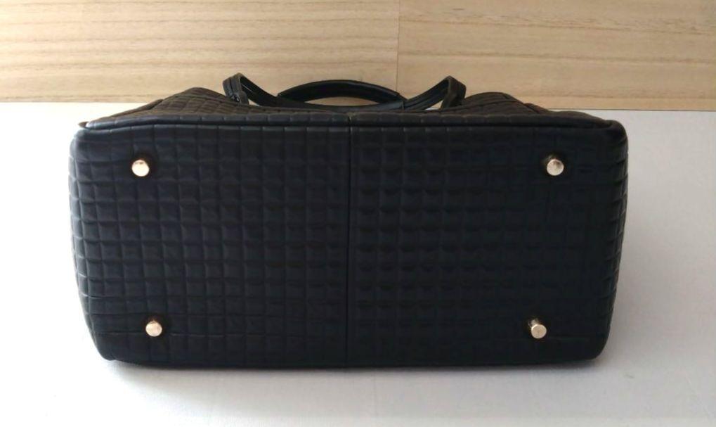 極美品　Anya Hindmarch　 スクエアキルティング トートバッグ