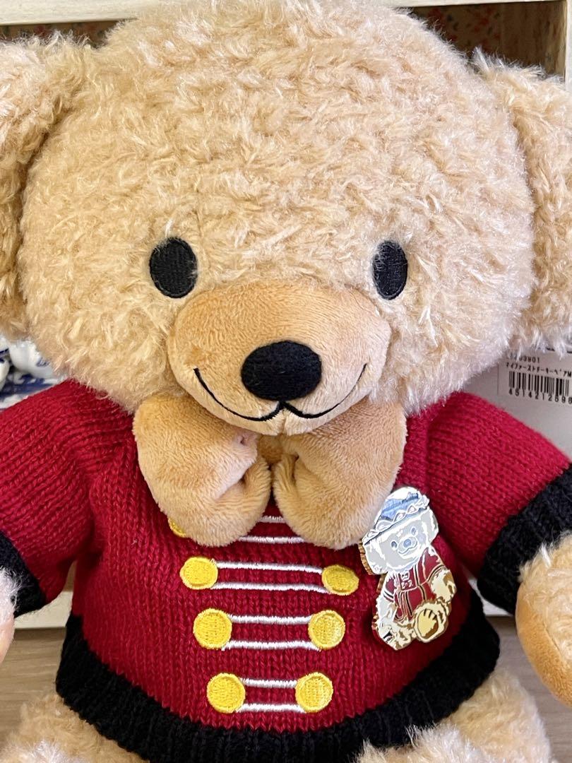 Merrythought ベージュぬいぐるみ 赤いセーター